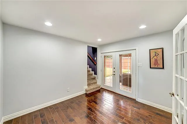 8107 Clear Springs Rd — Photo 16