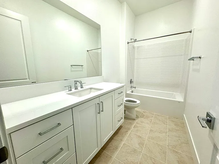 107 Sawbuck — Photo 11