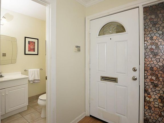 4th image of 145 Northwood Dr Unit P12