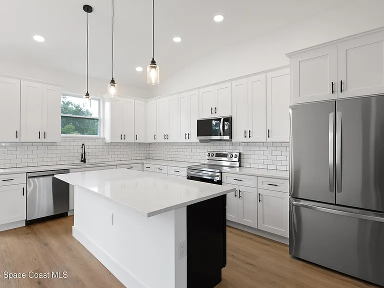 1133 Hanover Ave SW — Photo 22