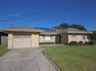 607 Olive Ave, Harvey, LA 70058