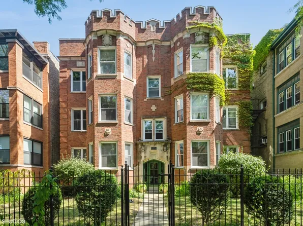 4745 N Malden St #102, Chicago, IL 60640