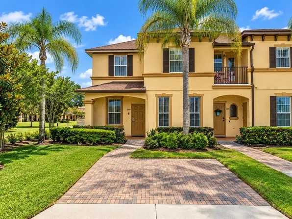 2205 CALABRIA AVENUE, DAVENPORT, FL 33897