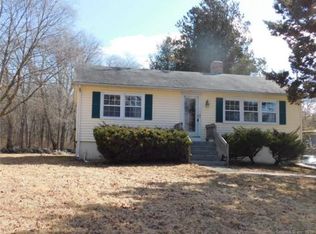 222 Roxbury Rd, Niantic, CT 06357