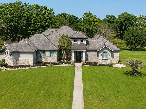 2nd image of 1008 Kern Dr