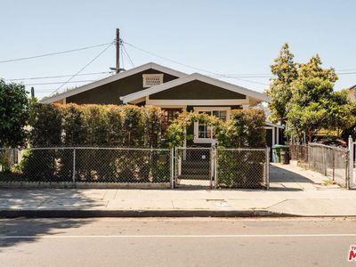 672 Cypress Ave, Los Angeles, CA, 90065