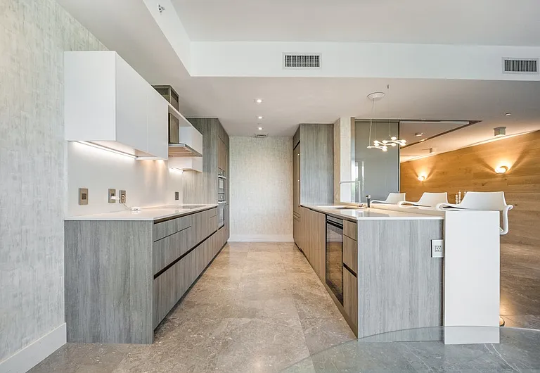 350 Ocean Dr #205N — Photo 8