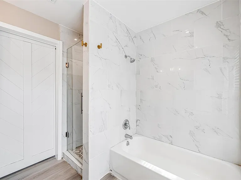 2602 Planters Row — Photo 21