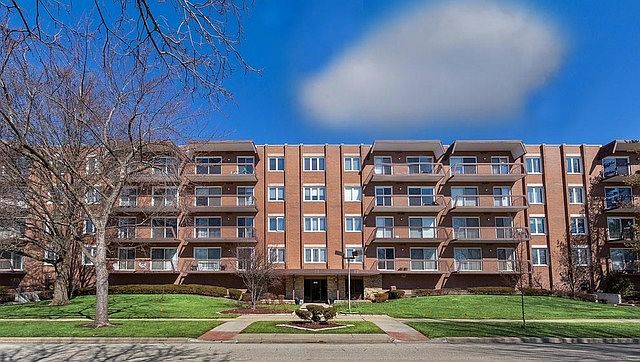 1st image of 8000 W Foster Ln APT 302