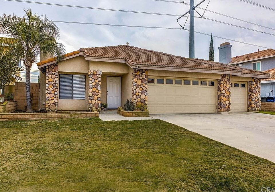 1st image of 2748 E Tumbleweed St