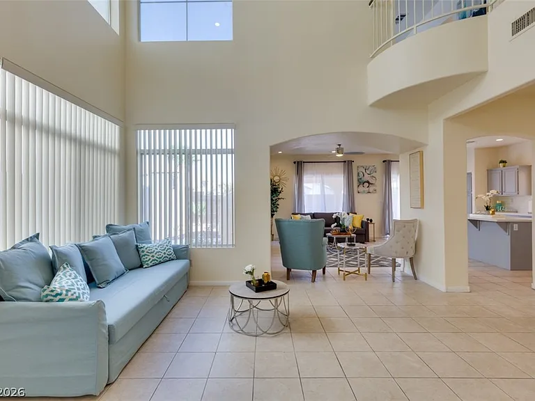 7886 Blue Brook Dr — Photo 20