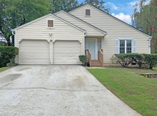 1390 Ling Dr, Austell, GA 30168