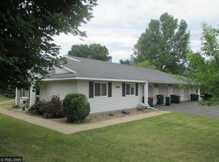 1105 Bartosh Ln APT 2, River Falls, WI 54022