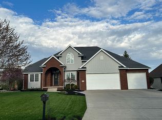 3113 Bay Tree Dr, Findlay, OH 45840