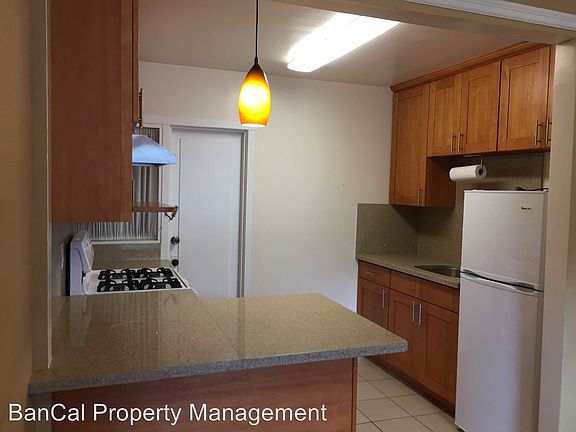 5th image of 1410 Funston Ave