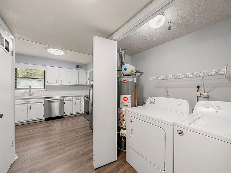 5861 Dunn Rd SW — Photo 11