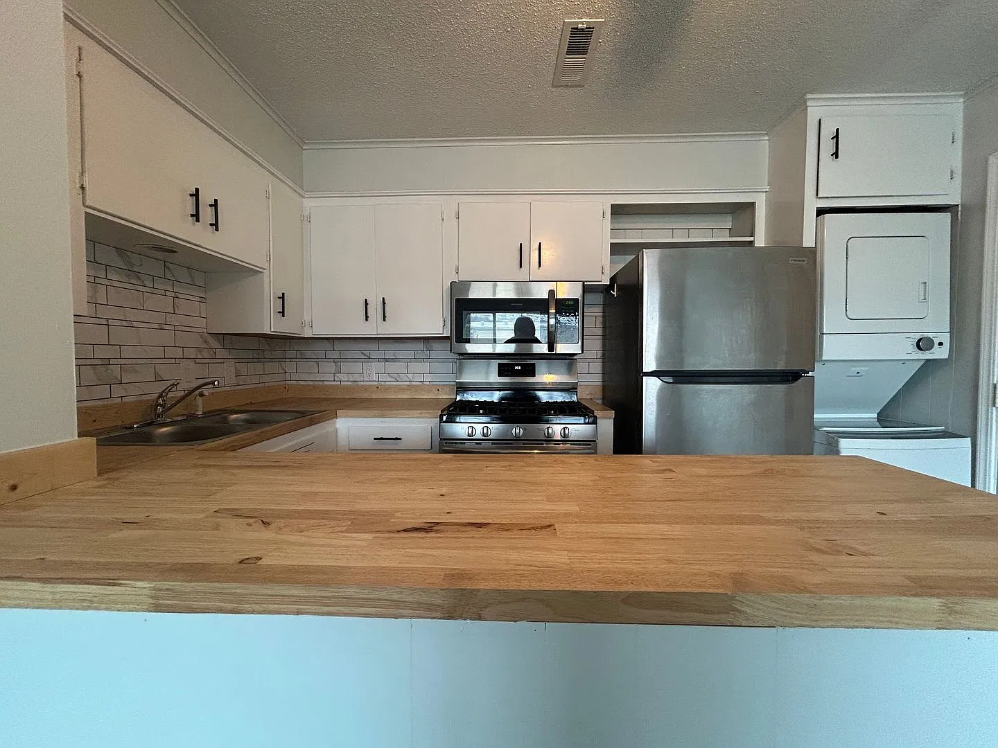 969 W Holly St Fayetteville, AR 72703 — Photo 4