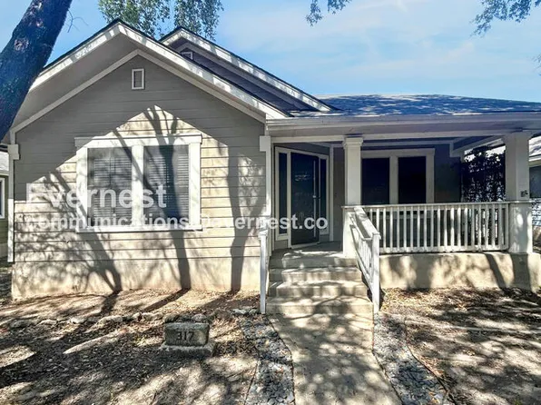 317 Strawn, Kyle, TX 78640