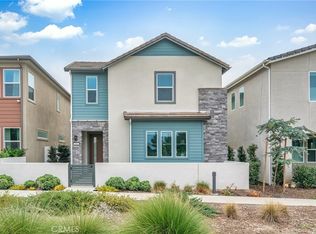 302 Merit, Irvine, CA 92618