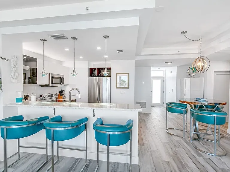 202 Ivory Coral Ln — Photo 8