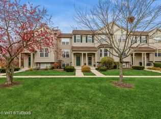 993 Ellsworth Dr, Grayslake, IL 60030