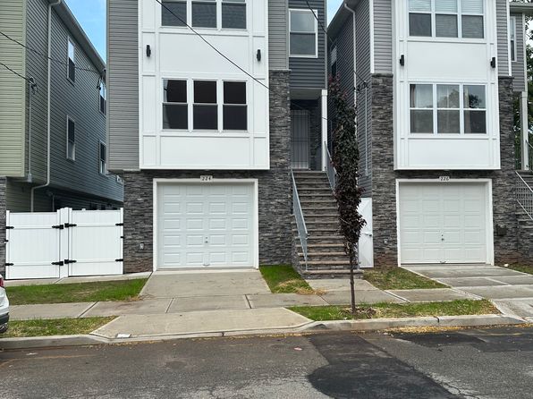 224 Hunterdon St #2