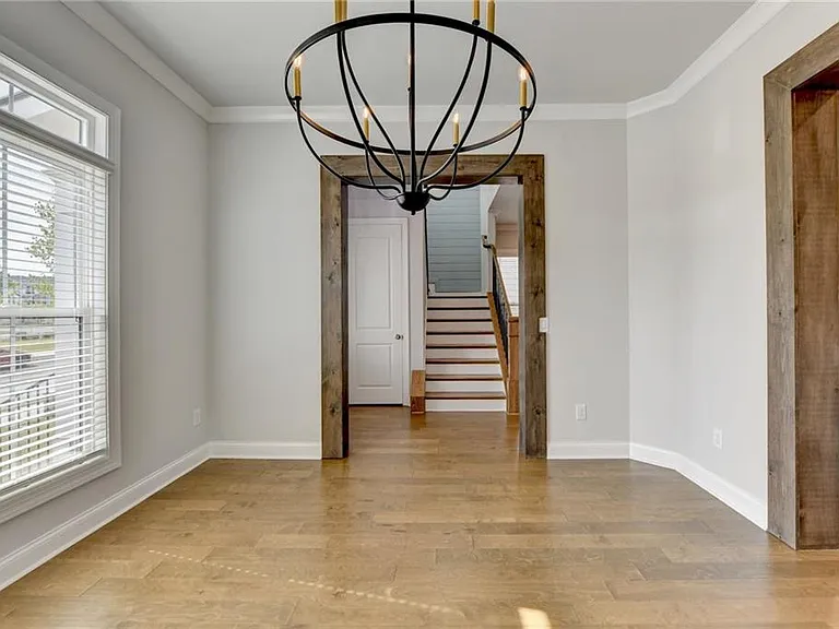 4536 Molder Dr — Photo 12