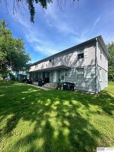 4117 Valley St, Omaha, NE, 68105