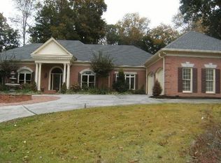 110 View Hill Ct, Sandy Springs, GA 30350