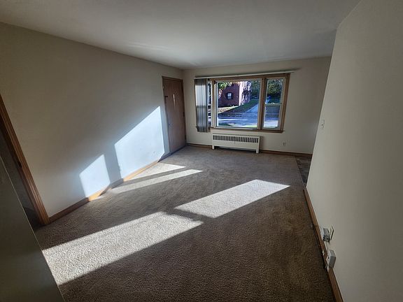 4th image of 235 N 75th St #15734379