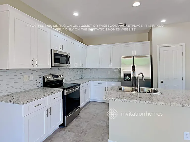 14524 W Poinsettia Dr — Photo 5