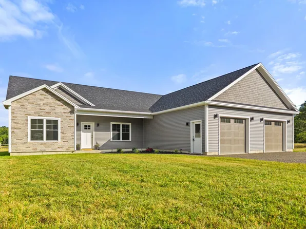 5 Allen Drive, Orrington, ME 04474