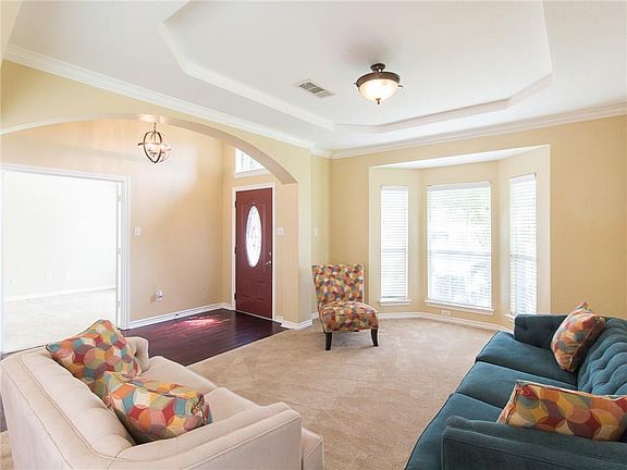 5th image of 3020 Saint Amanda Dr
