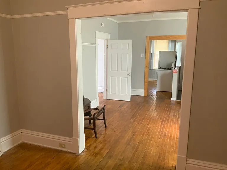 5 bed, 2.0 bath, 1544 sqft, $1,795 — Photo 7