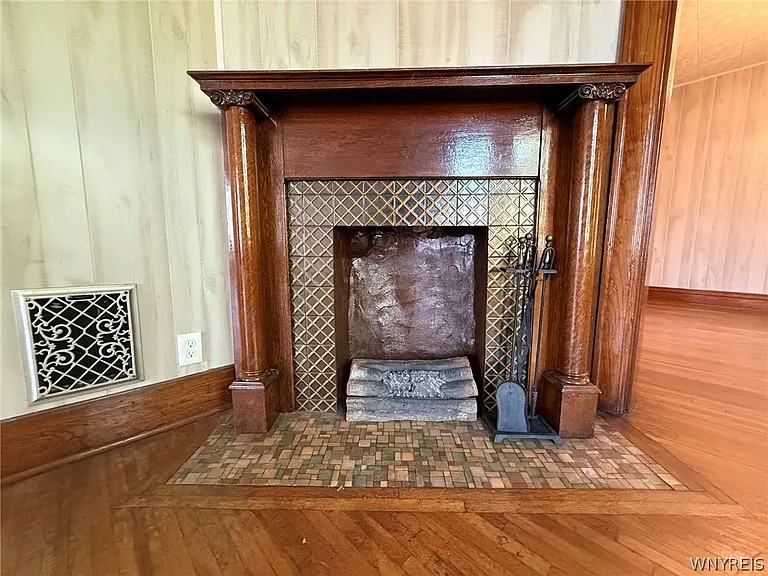 74 Ashton Pl — Photo 15