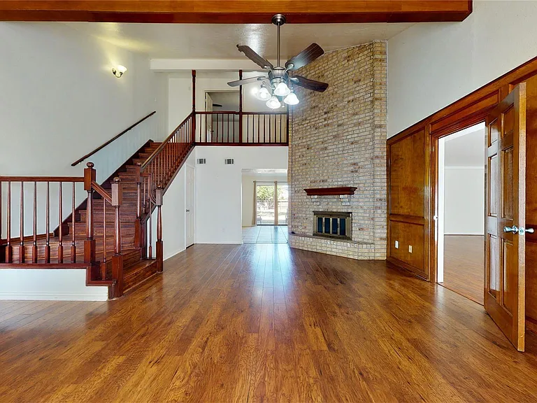1206 Woven Wood Ct — Photo 10