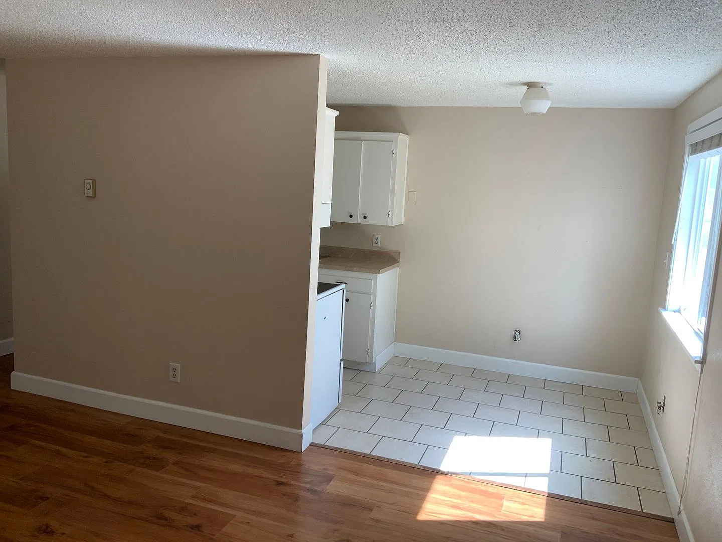 3015 E Central Apts — Photo 2