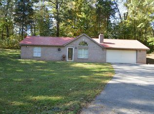 290 Wimpee Rd, Vine Grove, KY 40175
