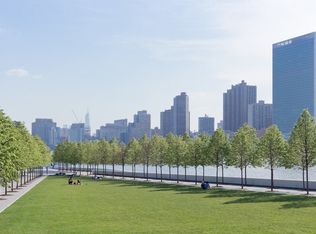 20 River Rd APT 10M, New York, NY 10044