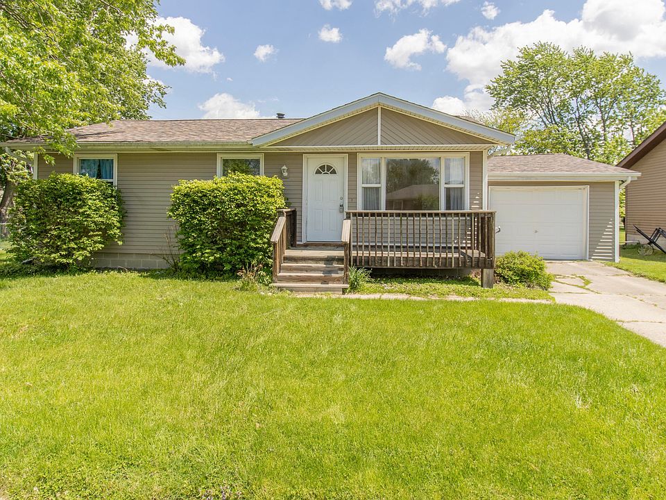 1st image of 208 Meadow Ln