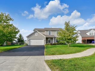 1836 Amber Light Way, Grove City, OH 43123