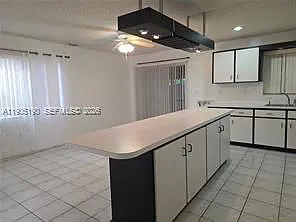 2231 SW 14th St — Photo 7