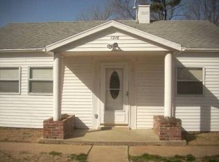1216 Maiden Ln, Belleville, IL