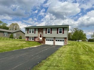 12208 Leslie Rd, Meadville, PA 16335