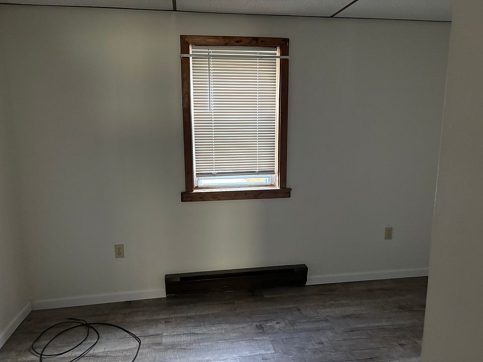 Building Photo 3