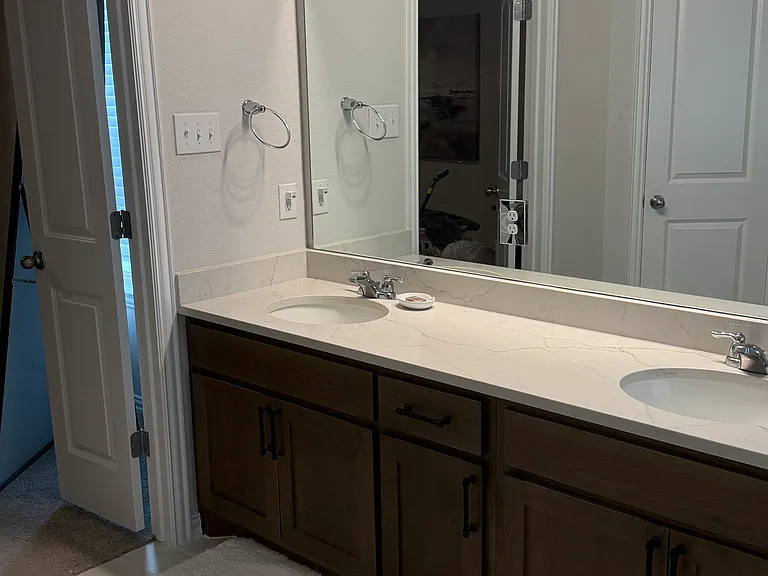 1072 Tara Ct — Photo 34