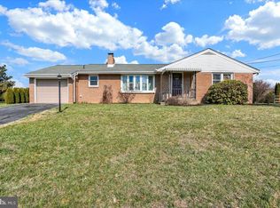 1018 Kercher Ave, Leesport, PA 19533