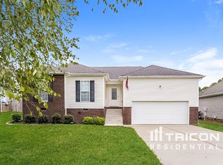 415 Berry Cir, Springfield, TN 37172