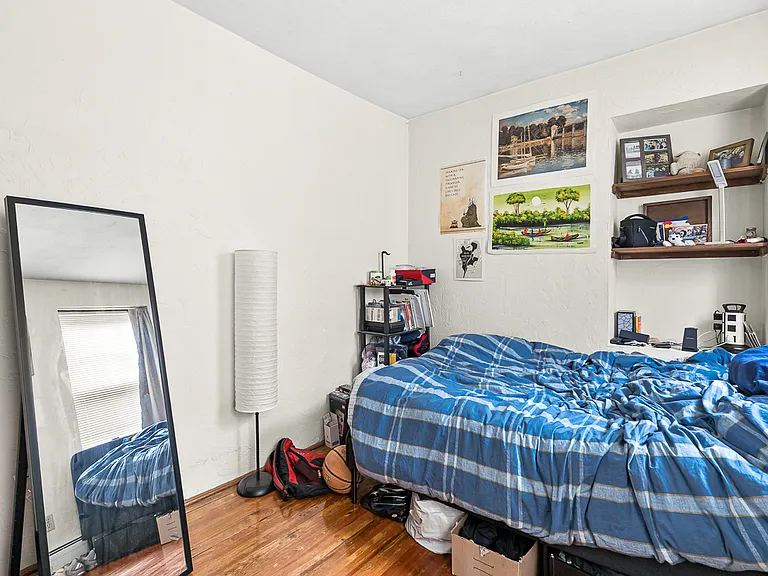 178 Salem St #6 — Photo 5