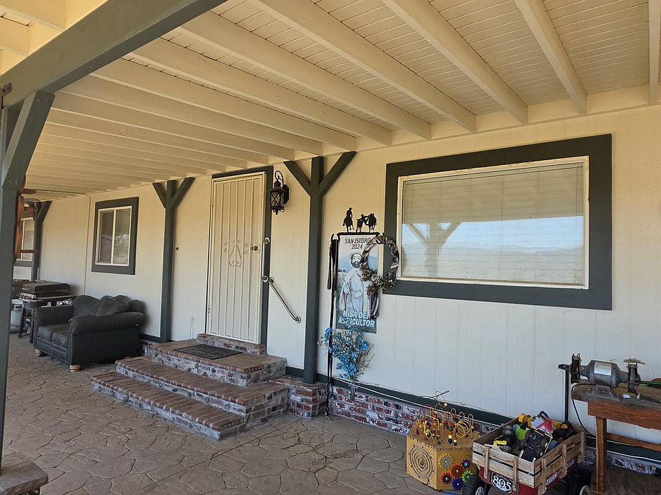 1st image of 33805 Buffalo Ridge Rd